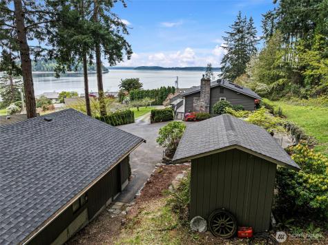 10519 Powell Drive NW Gig Harbor WA 98335