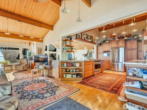 556 State Route 401 Naselle WA 98638