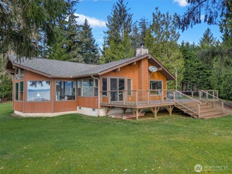 556 State Route 401 Naselle WA 98638