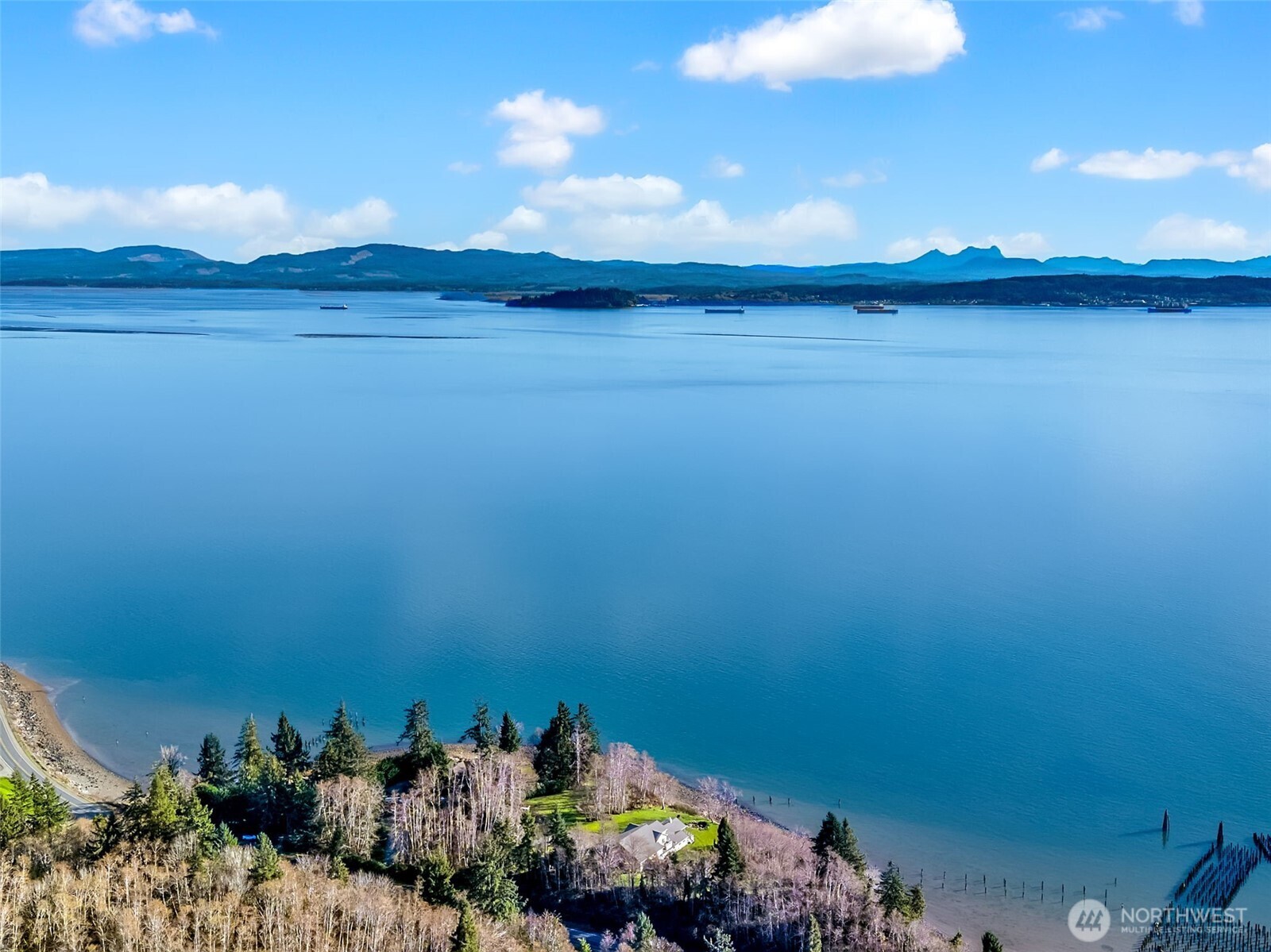 556 State Route 401 Naselle WA 98638