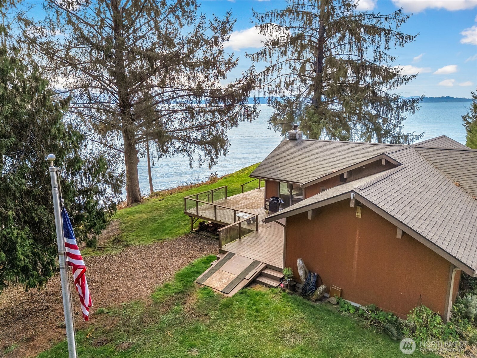 556 State Route 401 Naselle WA 98638