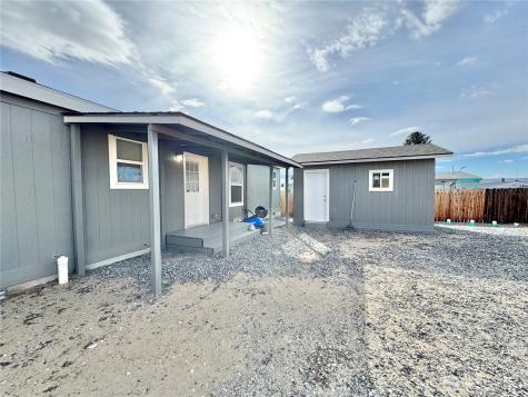 412 SW Thunderbird Way Mattawa WA 99349