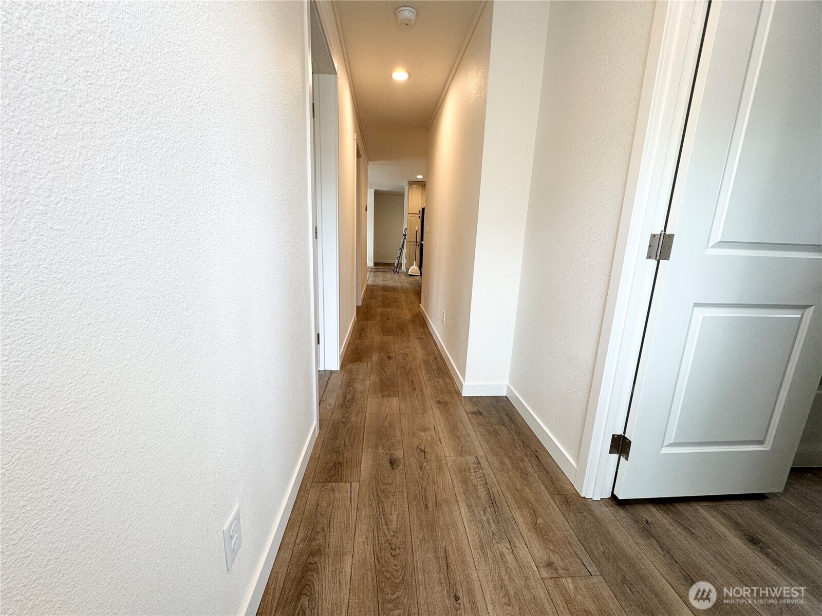 412 SW Thunderbird Way Mattawa WA 99349