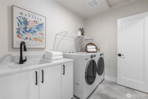 15 213th Place SW Bothell WA 98021