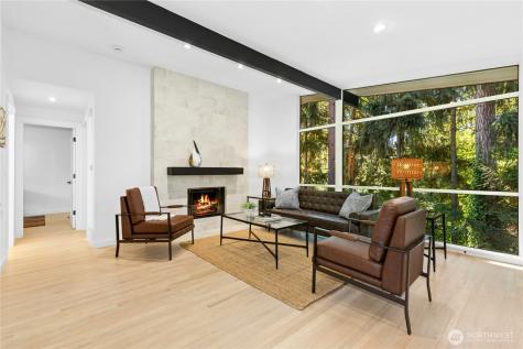 14517 SE 41st Lane Bellevue WA 98006