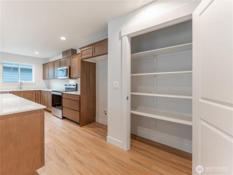 202 Salmon Drive Wenatchee WA 98801