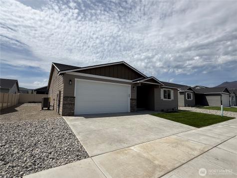 202 Salmon Drive Wenatchee WA 98801