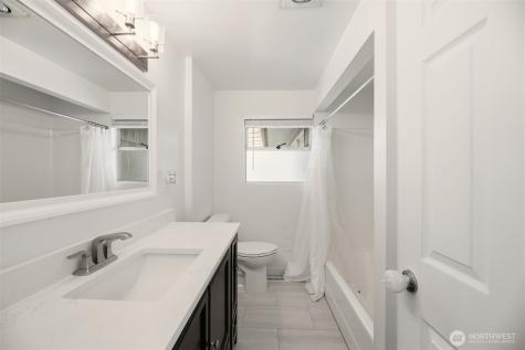 1279 149th Place SE Bellevue WA 98007