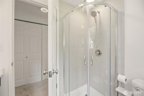 1279 149th Place SE Bellevue WA 98007