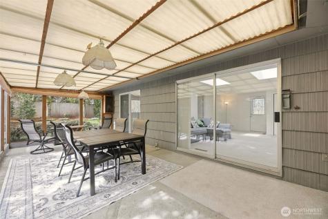 1279 149th Place SE Bellevue WA 98007