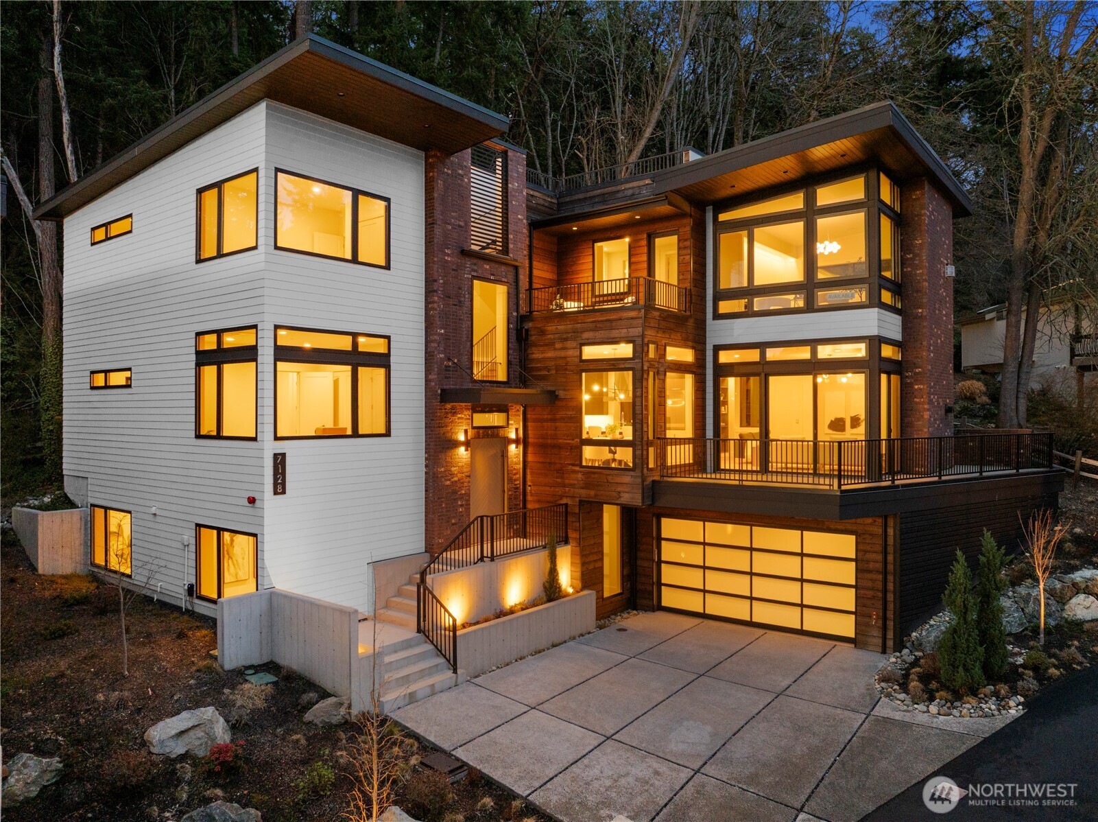 7128 NE 119th Place Kirkland WA 98034