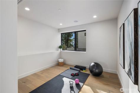 7128 NE 119th Place Kirkland WA 98034