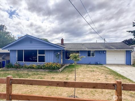 475 SE Pasek Street Oak Harbor WA 98277