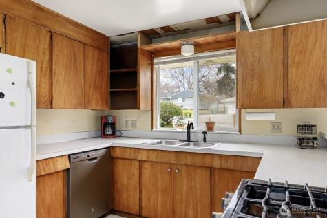 475 SE Pasek Street Oak Harbor WA 98277