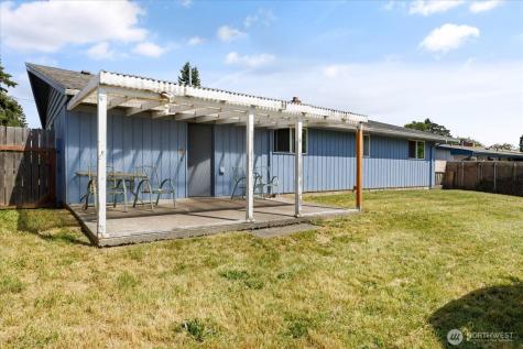 475 SE Pasek Street Oak Harbor WA 98277