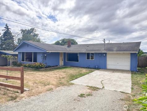 475 SE Pasek Street Oak Harbor WA 98277