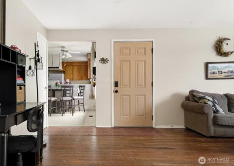 475 SE Pasek Street Oak Harbor WA 98277