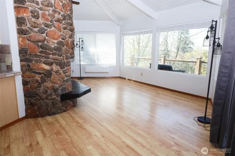 9678 Crest Drive Blaine WA 98230