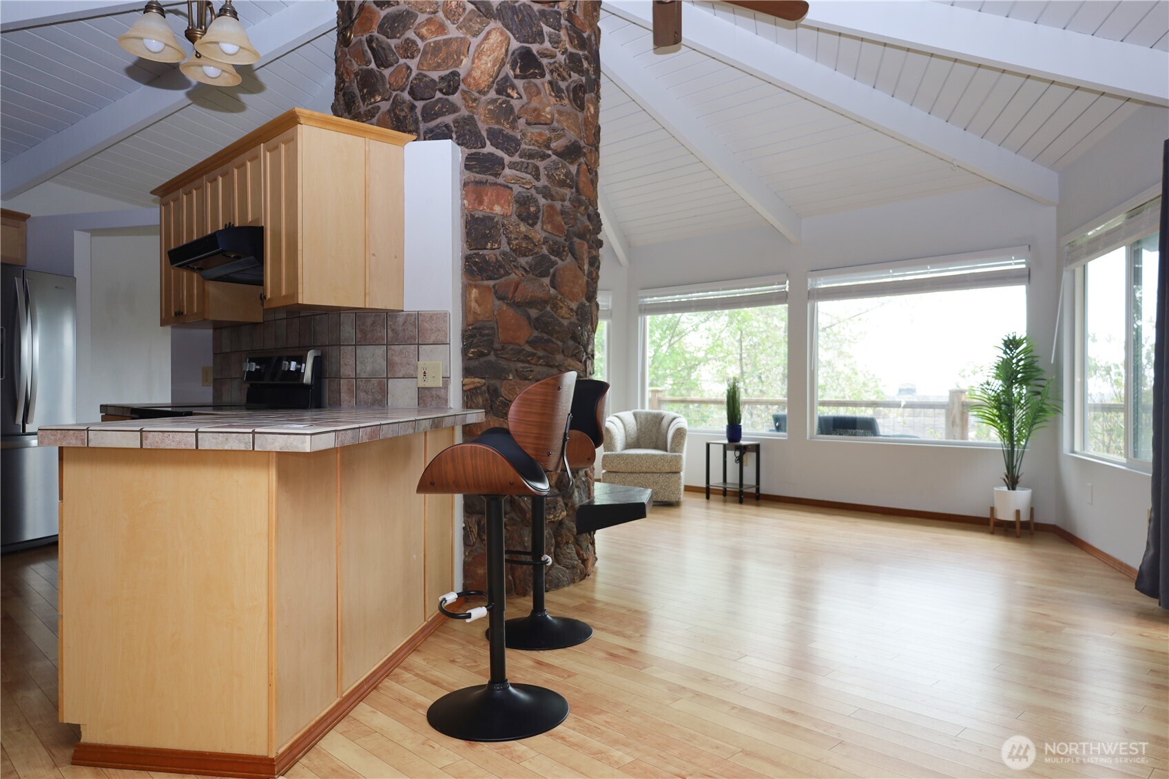 9678 Crest Drive Blaine WA 98230