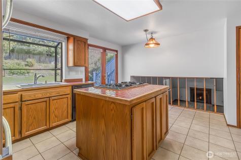 1345 N Juniper Street Tacoma WA 98406