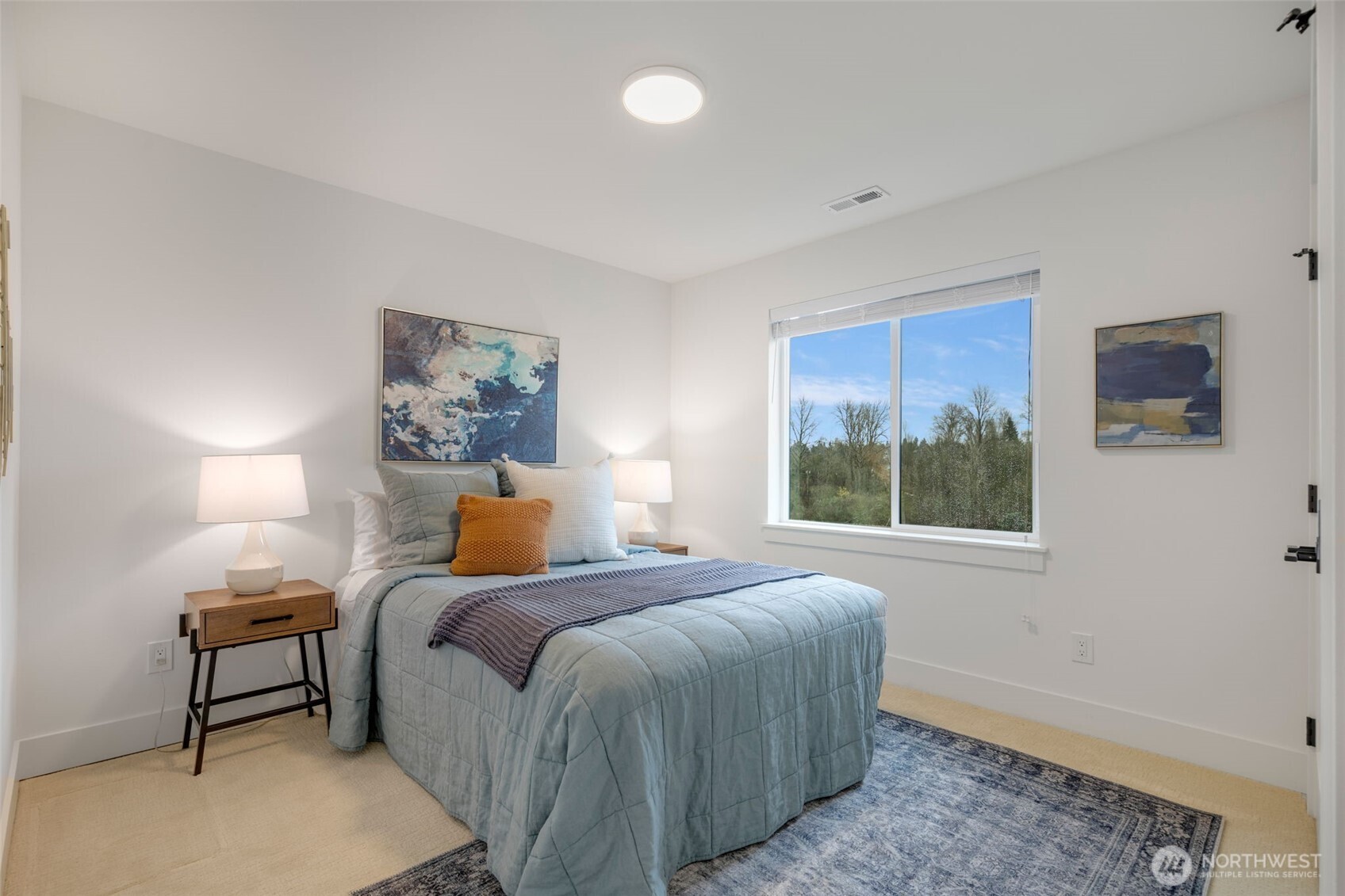 6738 21st Avenue SW Seattle WA 98106