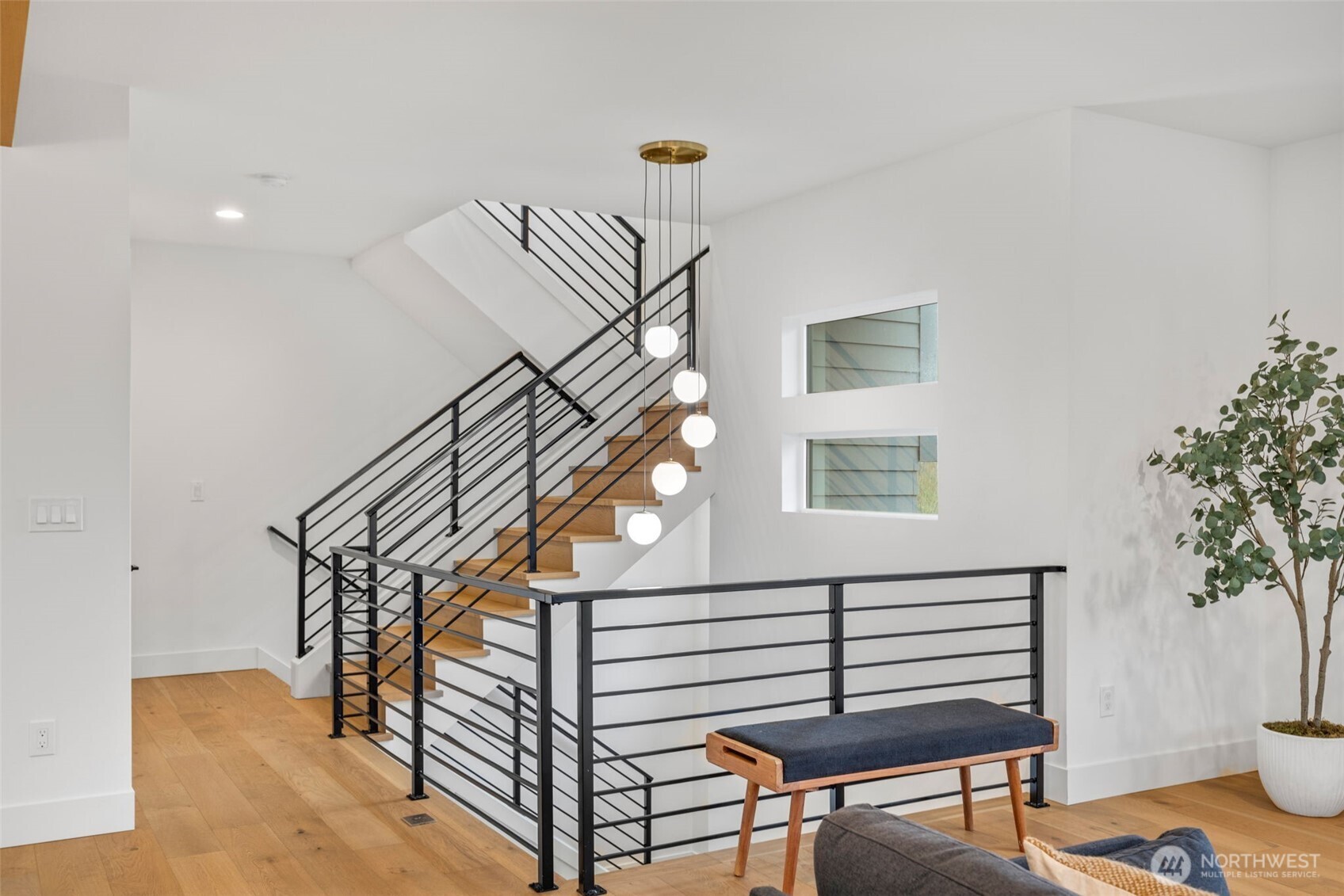 6738 21st Avenue SW Seattle WA 98106