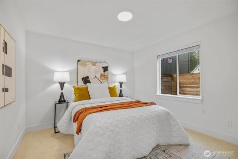 6738 21st Avenue SW Seattle WA 98106
