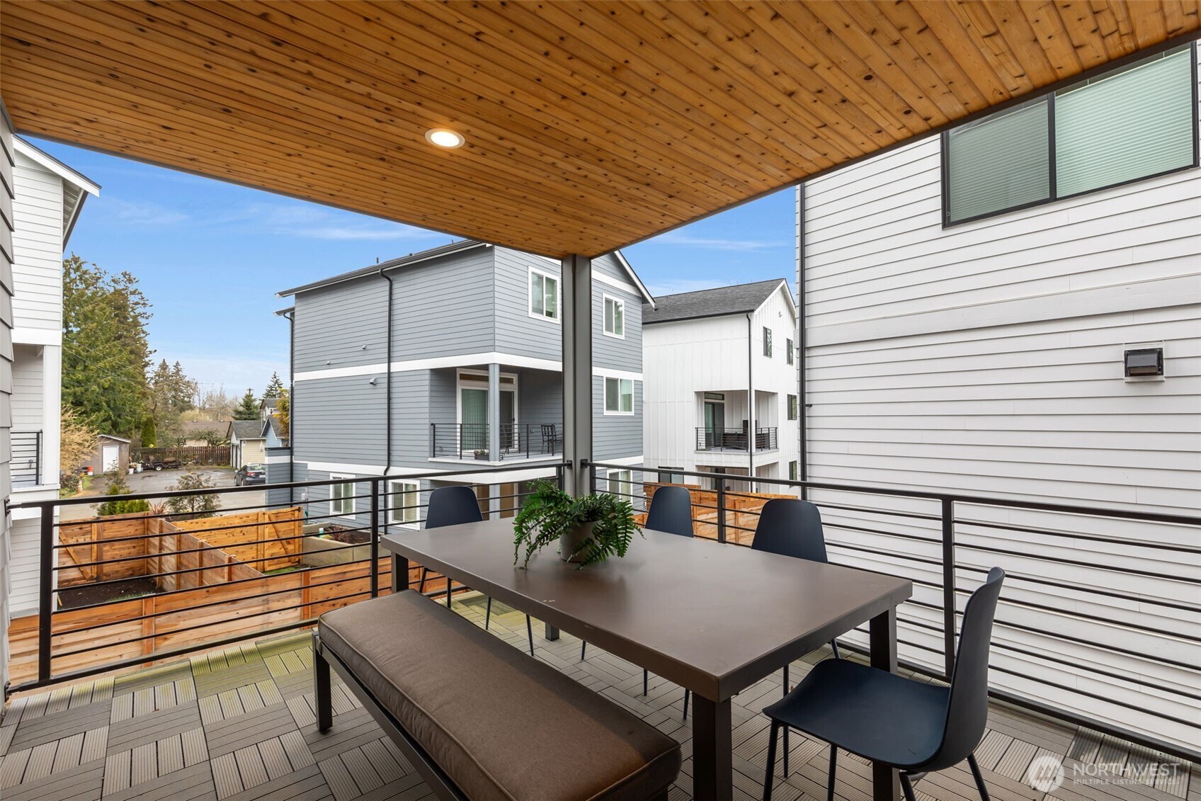 6738 21st Avenue SW Seattle WA 98106