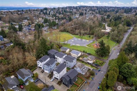 6738 21st Avenue SW Seattle WA 98106