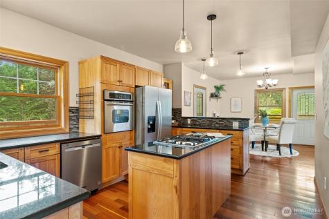 6944 SE Nelson Road Olalla WA 98359