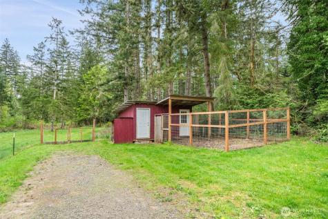 6944 SE Nelson Road Olalla WA 98359