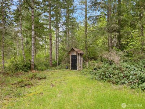 6944 SE Nelson Road Olalla WA 98359
