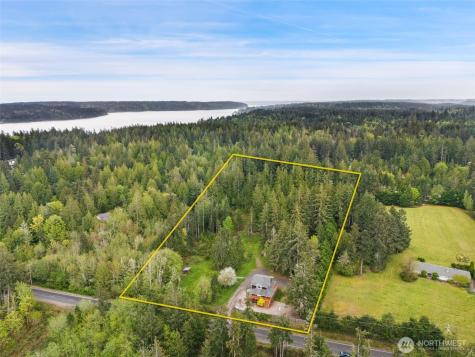 6944 SE Nelson Road Olalla WA 98359