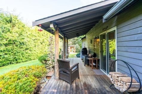 44 Everett Way Hat Island WA 98206
