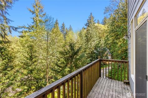 2 Rocky Ridge Drive Bellingham WA 98229