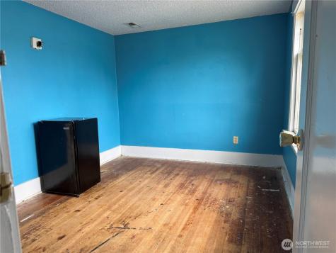 6129 S Park Avenue Tacoma WA 98408