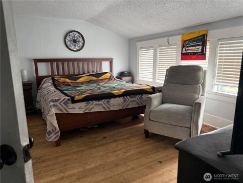 6129 S Park Avenue Tacoma WA 98408