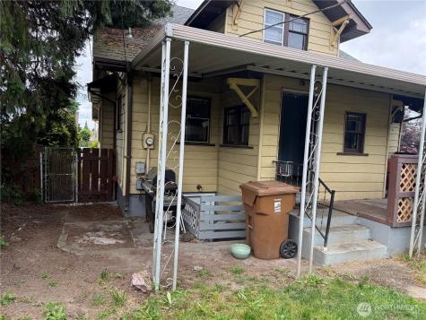 6129 S Park Avenue Tacoma WA 98408