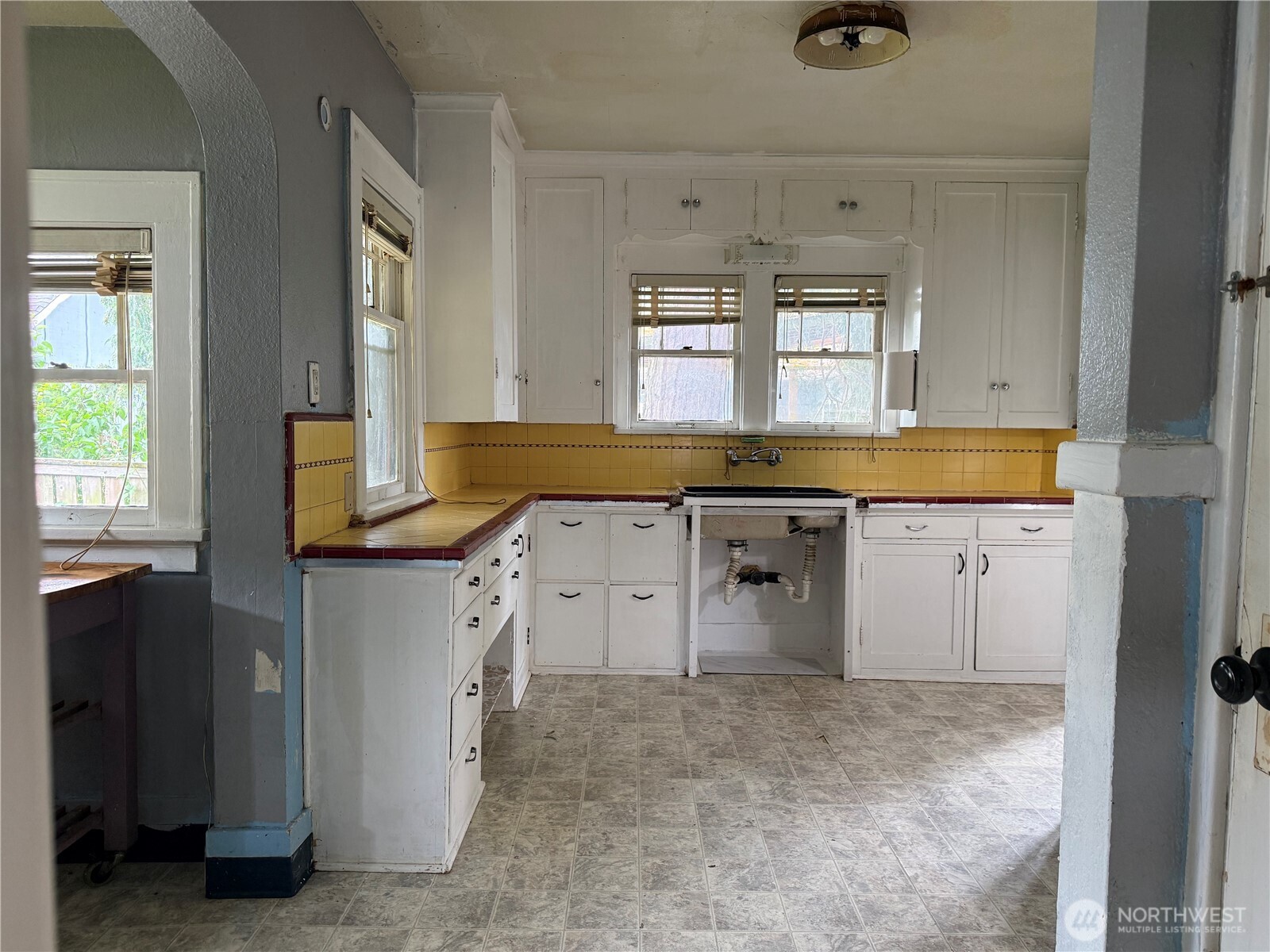 6129 S Park Avenue Tacoma WA 98408
