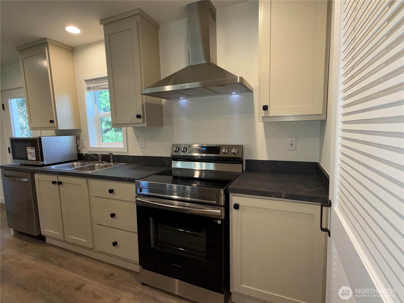 20405 Crane Place Ocean Park WA 98640