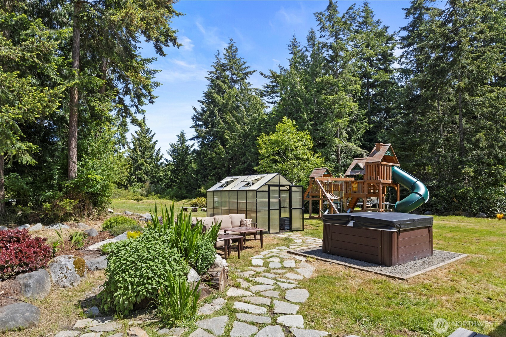 9272 Flagler Road Nordland WA 98358