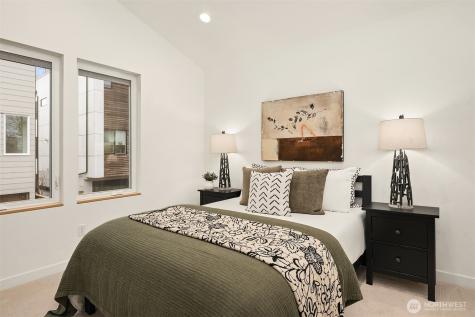 1453 22nd Avenue Seattle WA 98122