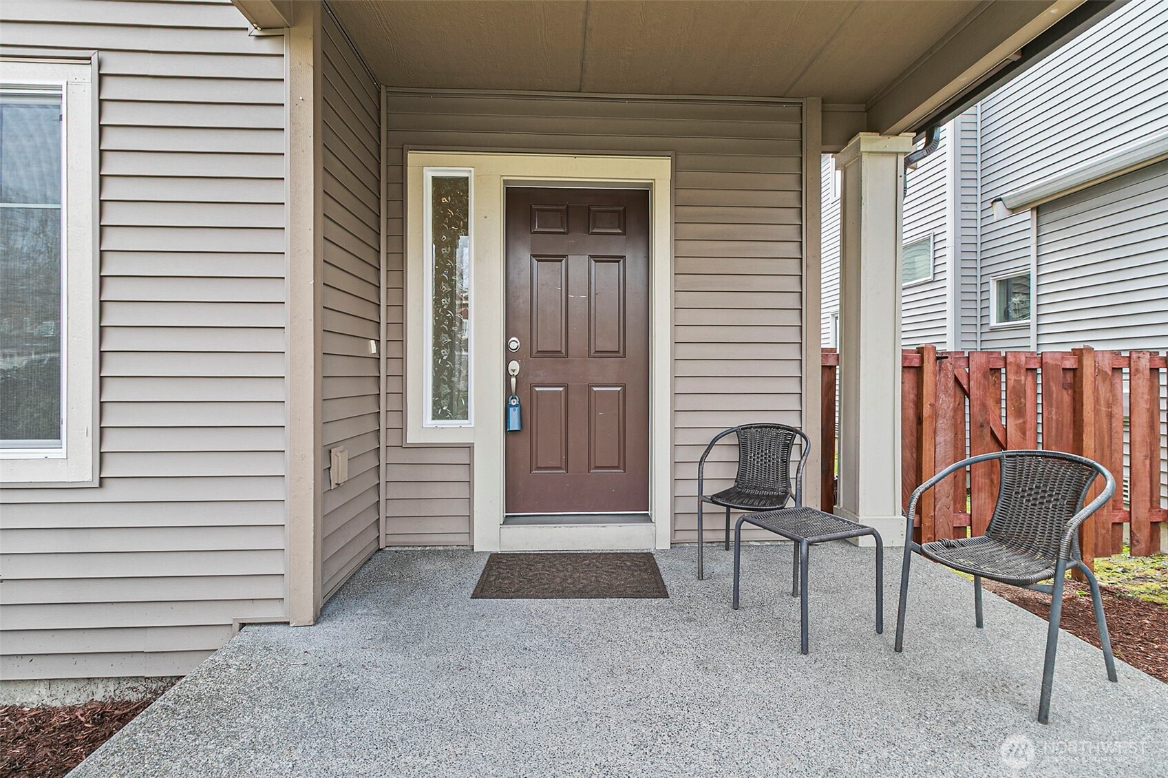 1051 42nd Court NE Auburn WA 98002