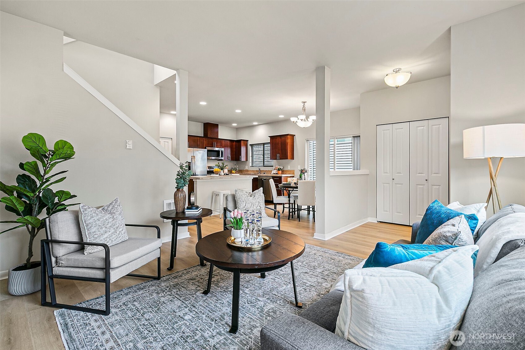 1051 42nd Court NE Auburn WA 98002