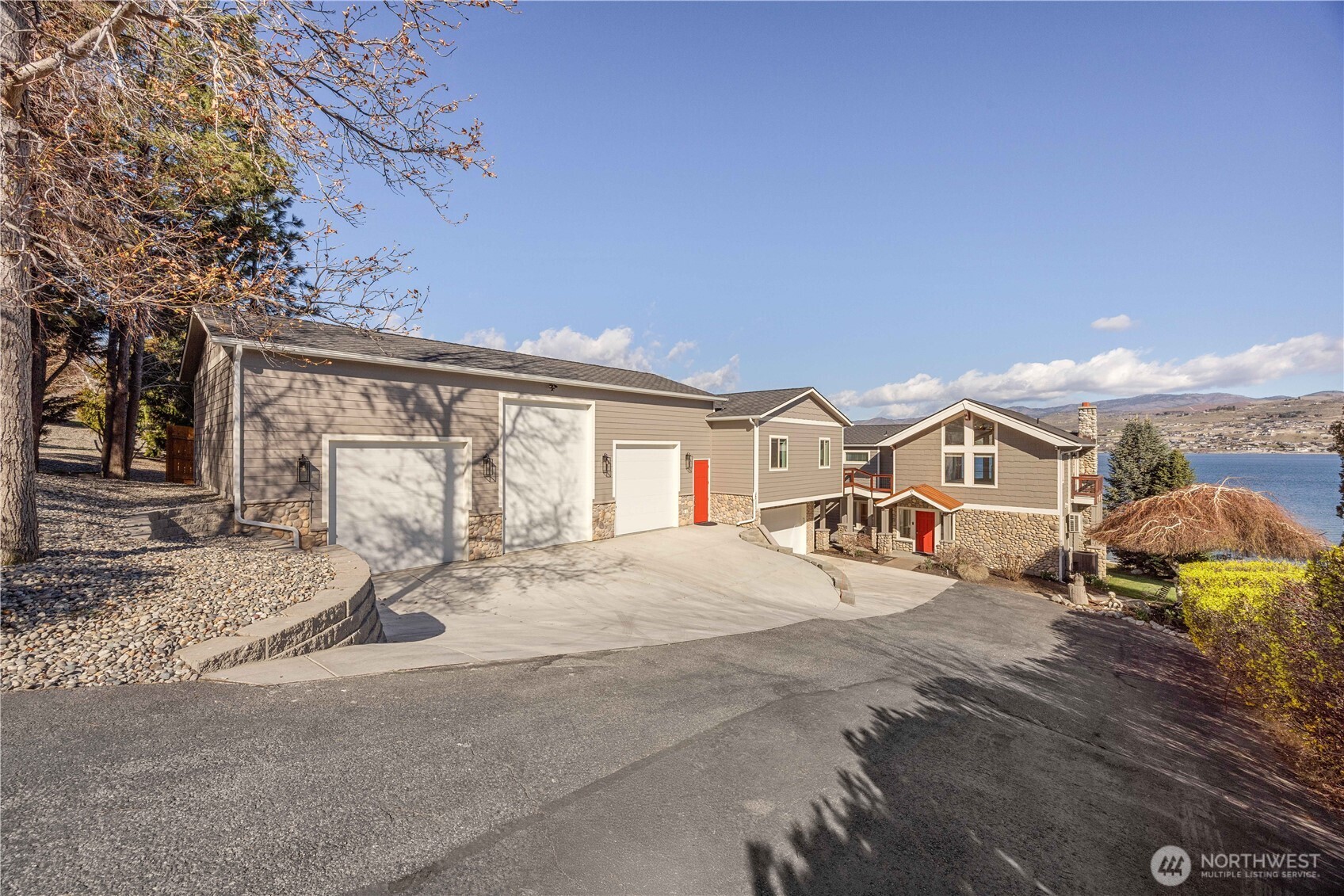 21 Grace Lane Chelan WA 98816