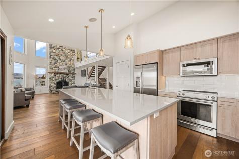 21 Grace Lane Chelan WA 98816