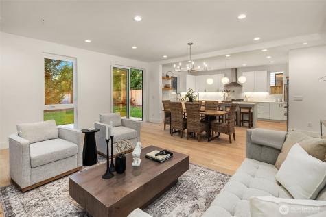 10172 NE 113th Place Kirkland WA 98033