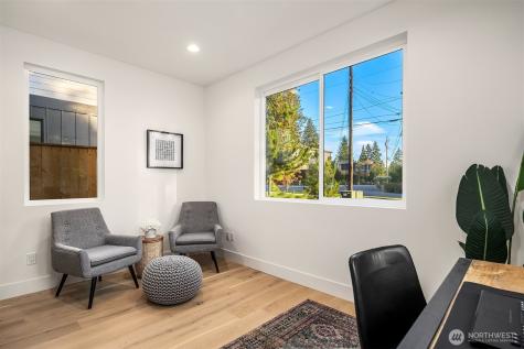 10172 NE 113th Place Kirkland WA 98033