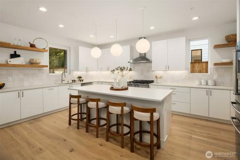 10172 NE 113th Place Kirkland WA 98033