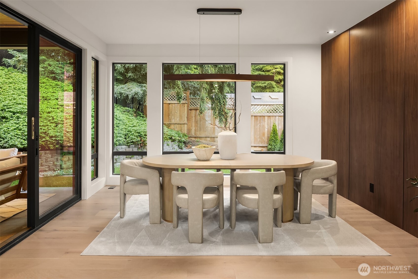 1208 211th Place Sammamish WA 98074